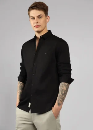 Men Slim Fit Spread-Collar Shirt