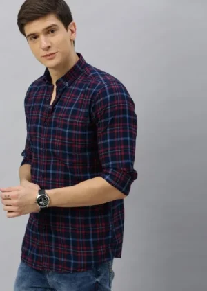 Men Navy Blue & Red Checked Casual Shirt